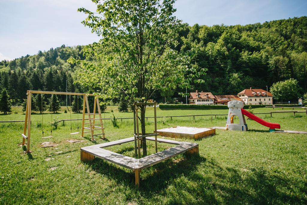 Pocitniska Hiska Pod Skalco Villa Kamnik Luaran gambar